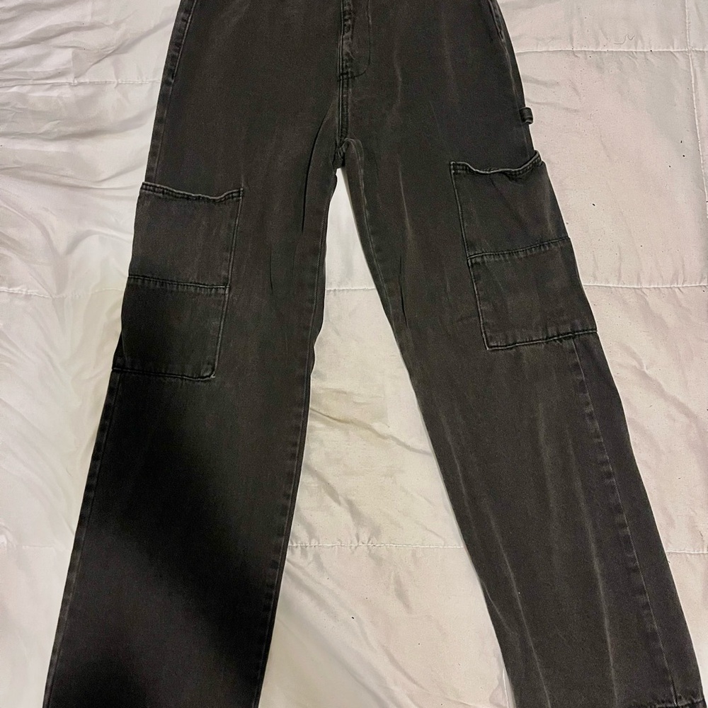 Forever 21 Women’s Wide Leg Cargo Jeans